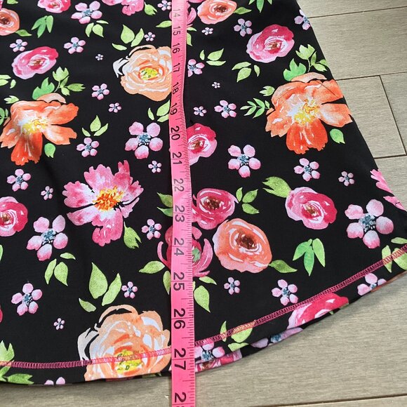 White Cross Scrub top - Picture 4 of 6